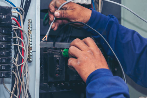 Best Local Electrician Companies  in Ilco, WA