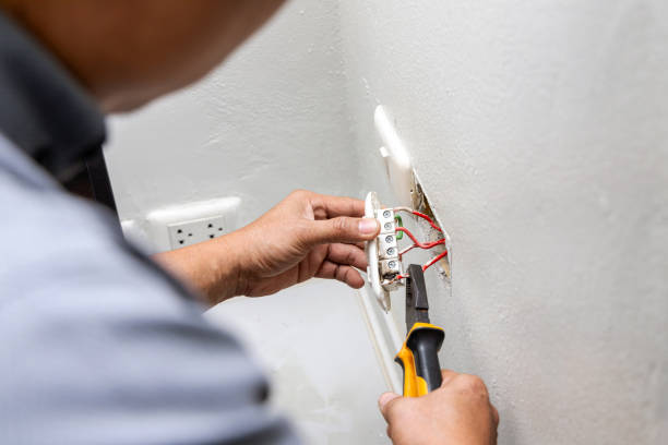 Best 24-Hour Electrician  in Ilco, WA